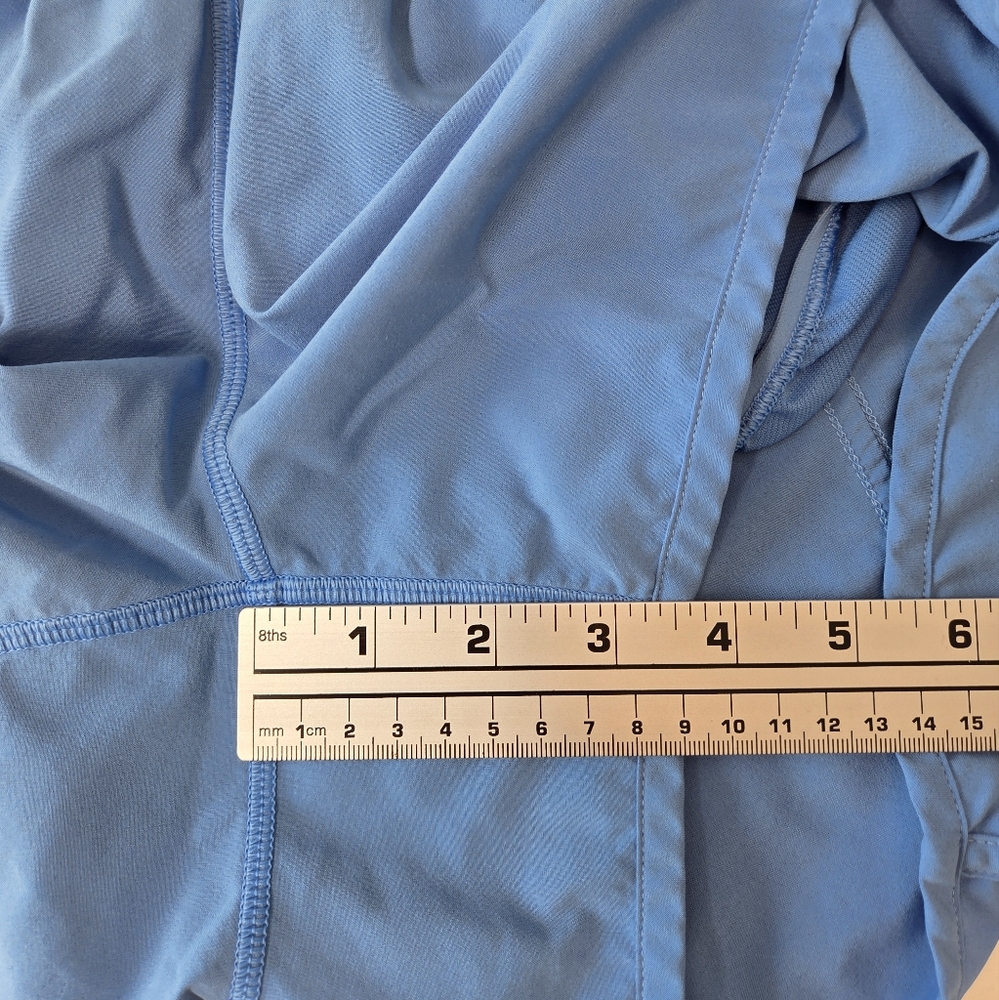 Lululemon Tracker Low Rise 4" Blue Nile Size 10 - Picture 5 of 6
